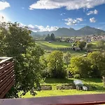 Mountain Vista Vakantiehuis Bled